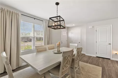 Dining - 172 Queens Mill Ct, Pendleton, SC 29670 photo 3 of 3