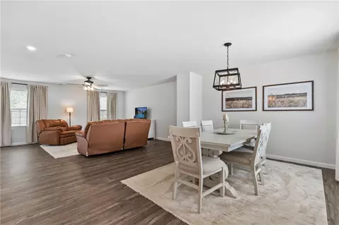 Dining - 172 Queens Mill Ct, Pendleton, SC 29670 photo 1 of 3