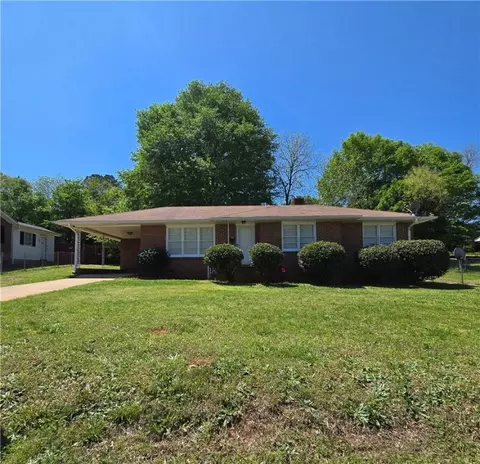 2004 Richmond Ave, Anderson, SC 29624