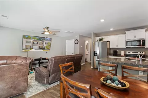 407 Oakmont Valley Trl, Seneca, SC 29678