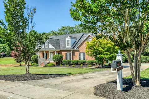 105 Dandelion Trl, Anderson, SC 29621