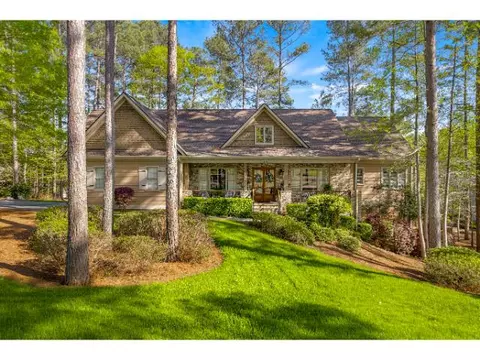 104 Fox Trail Ln, Seneca, SC 29672