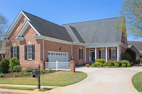 42 Angus Run, Seneca, SC 29672