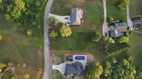 1002 Fallon Ln, Anderson, SC 29625