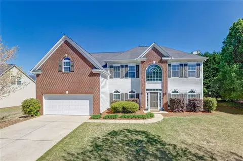 102 Winding River Ln, Simpsonville, SC 29681