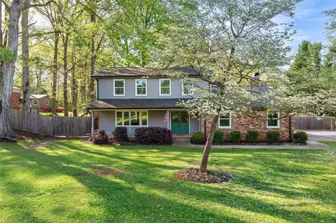 333 Fairlane Dr, Spartanburg, SC 29307