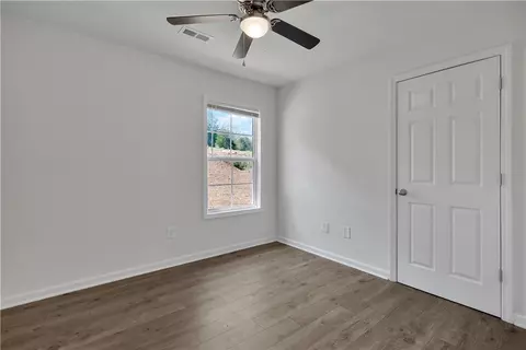 Bedroom - 187 Crystal Ln, Walhalla, SC 29691 photo 3 of 4