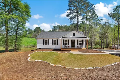 187 Crystal Ln, Walhalla, SC 29691
