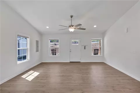 Living - 187 Crystal Ln, Walhalla, SC 29691 photo 1 of 4