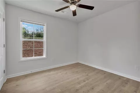 Bedroom - 187 Crystal Ln, Walhalla, SC 29691 photo 4 of 4