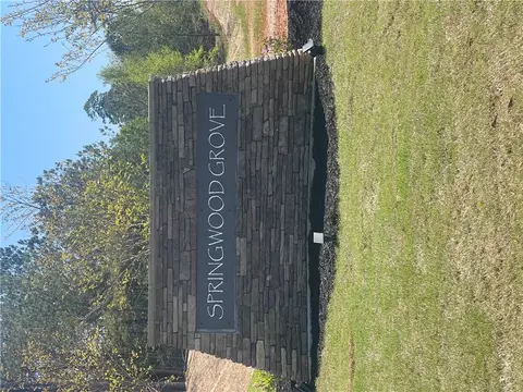 6 Halsey St, Central, SC 29630 photo 3