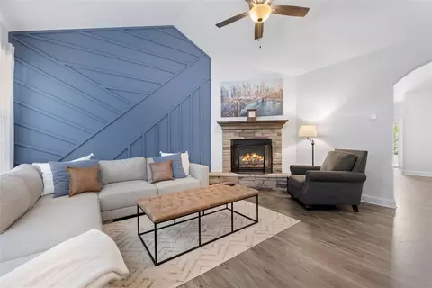 Living - 150 Capslock Trl, Pendleton, SC 29670 photo 1 of 1