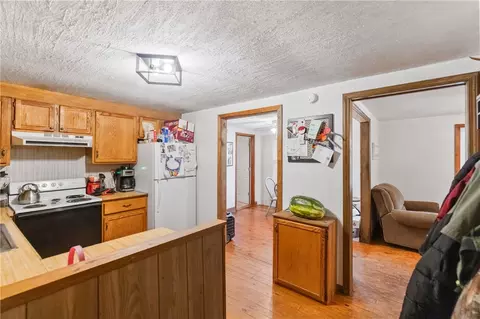 Entry Way - 525 Firetower Rd, Williamston, SC 29697 photo 2 of 2