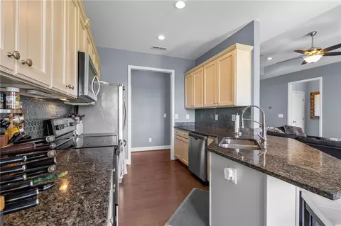 Kitchen - 616 New Hope Rd, Anderson, SC 29626 photo 3 of 4