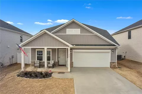359 Pewter Cir, Simpsonville, SC 29680