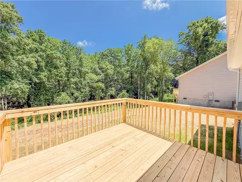 Exterior - 324 Code Cir, Seneca, SC 29678 photo 3 of 5