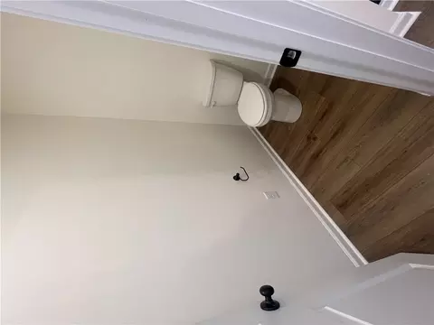 Bath - 6 Sweetgrass St, Central, SC 29630 photo 6 of 6