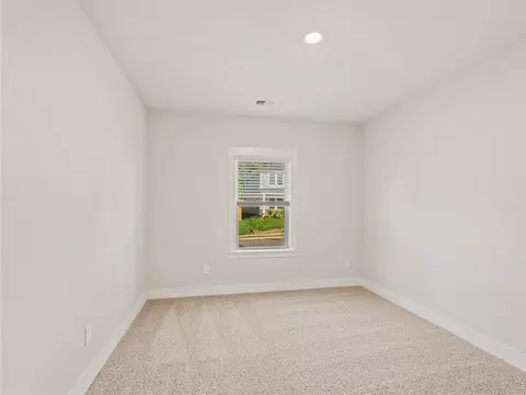 843 Burghley Cir, Greer, SC 29651 photo 11