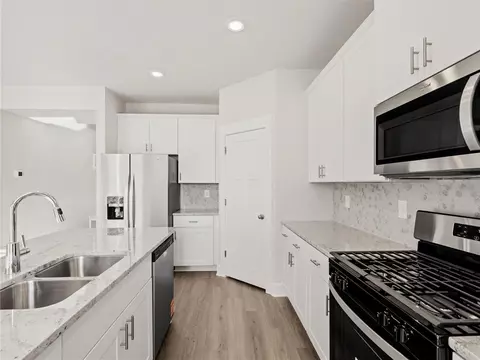 843 Burghley Cir, Greer, SC 29651 photo 9