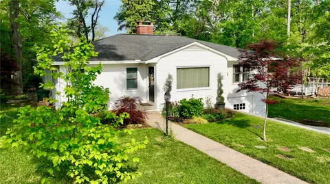 104 Pine St, Seneca, SC 29678