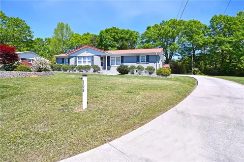 105 Ridgeland Cir, Easley, SC 29640