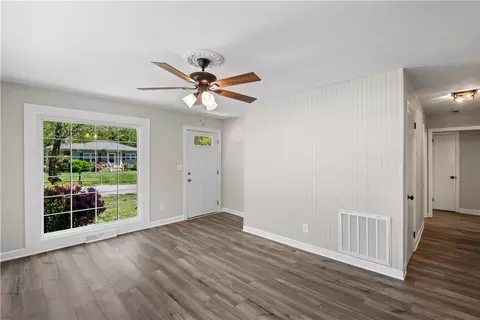 218 Mark St, Easley, SC 29642 photo 12