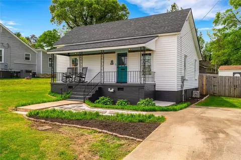202 W Beattie St, Liberty, SC 29657