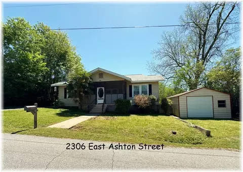2306 E Ashton St, Seneca, SC 29678
