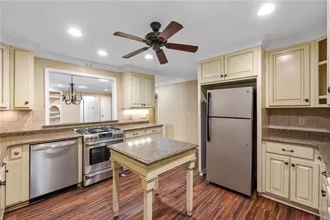 403 Laurel Rd, Easley, SC 29642 photo 17