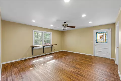 403 Laurel Rd, Easley, SC 29642 photo 19