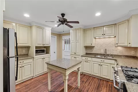 403 Laurel Rd, Easley, SC 29642 photo 12