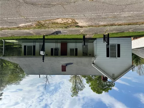 500 Cateechee Trl, Central, SC 29630