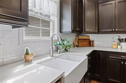 Kitchen - 544 Paramount Dr, Seneca, SC 29672 photo 3 of 5