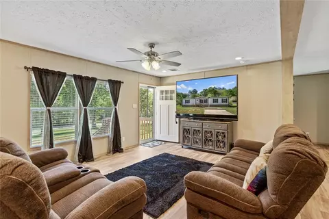 213 Bluefield Rd, Starr, SC 29684 photo 4