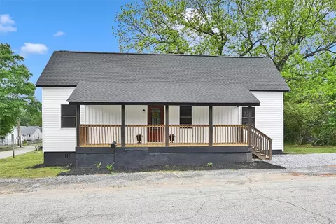 203 Lewis St, Belton, SC 29627