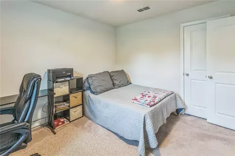 Bedroom - 154 Queens Mill Ct, Pendleton, SC 29670 photo 2 of 5