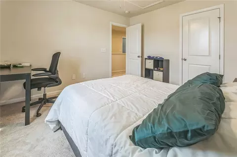 Bedroom - 154 Queens Mill Ct, Pendleton, SC 29670 photo 4 of 5