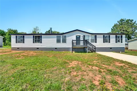 104 Garrett Maxwell Rd, Anderson, SC 29626