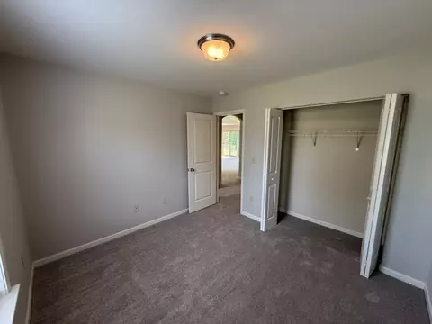Bedroom - 214 Stonegate Dr, Seneca, SC 29678 photo 2 of 3