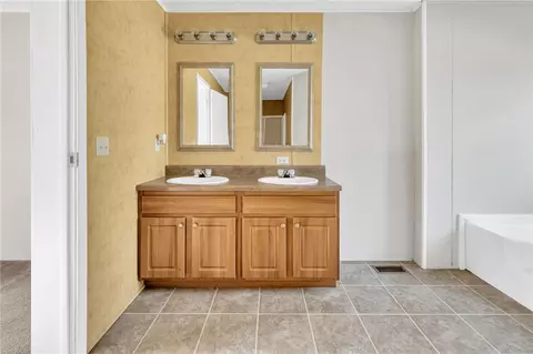 126 Ables Rd, Seneca, SC 29678 photo 13