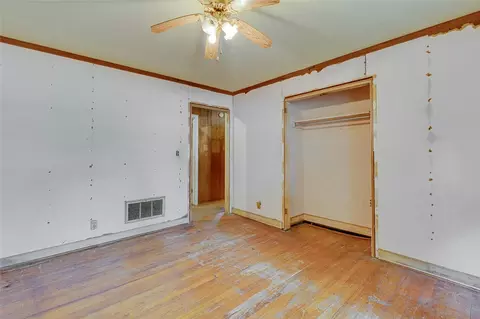 Bedroom - 176 Orchid Dr, Easley, SC 29642 photo 2 of 7