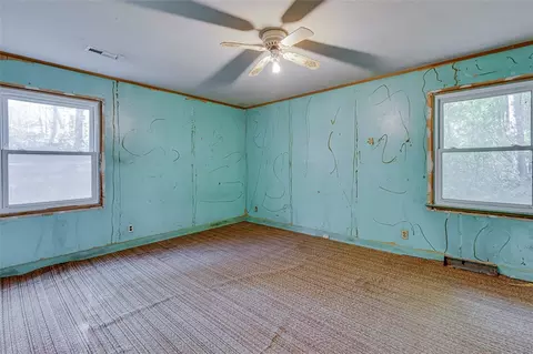 Bedroom - 176 Orchid Dr, Easley, SC 29642 photo 5 of 7