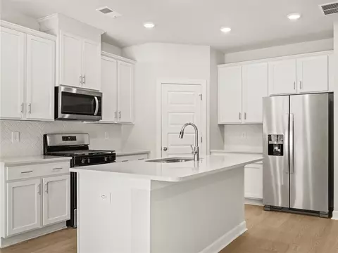 225 Maxwell Dr, Easley, SC 29642 photo 7