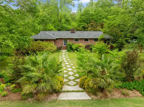 109 Laurel Ln, Clemson, SC 29631