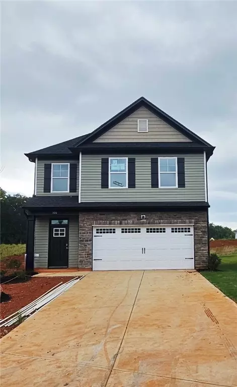 106 Denbigh Ln, Greenville, SC 29605