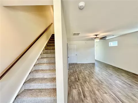Entry Way - 513 Seaborn Cir, Pendleton, SC 29670 photo 2 of 6