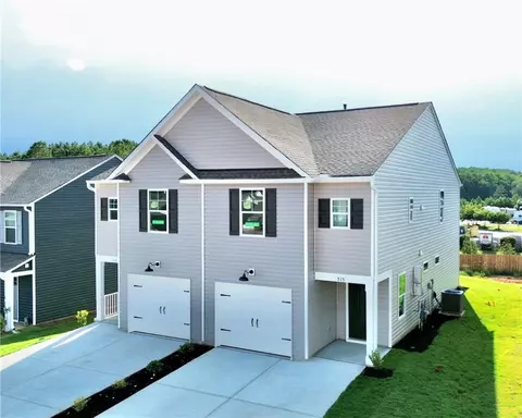 515 Seaborn Cir, Pendleton, SC 29670
