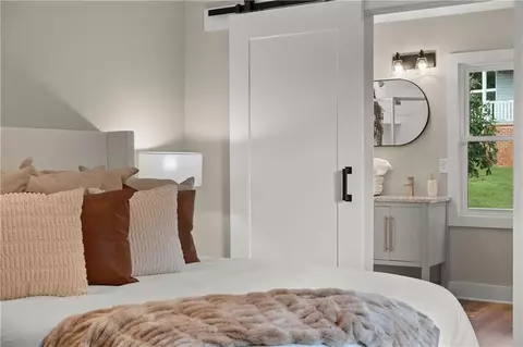 Bedroom - 231 Mountain Crest Dr, Easley, SC 29640 photo 3 of 6