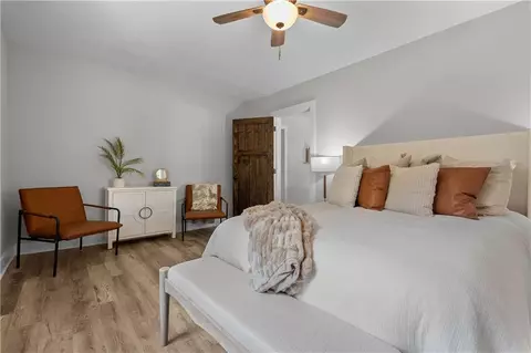 Bedroom - 231 Mountain Crest Dr, Easley, SC 29640 photo 2 of 6