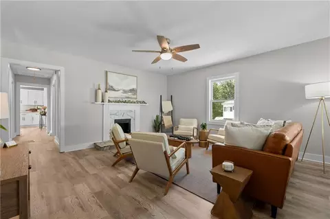 Living - 231 Mountain Crest Dr, Easley, SC 29640 photo 1 of 2